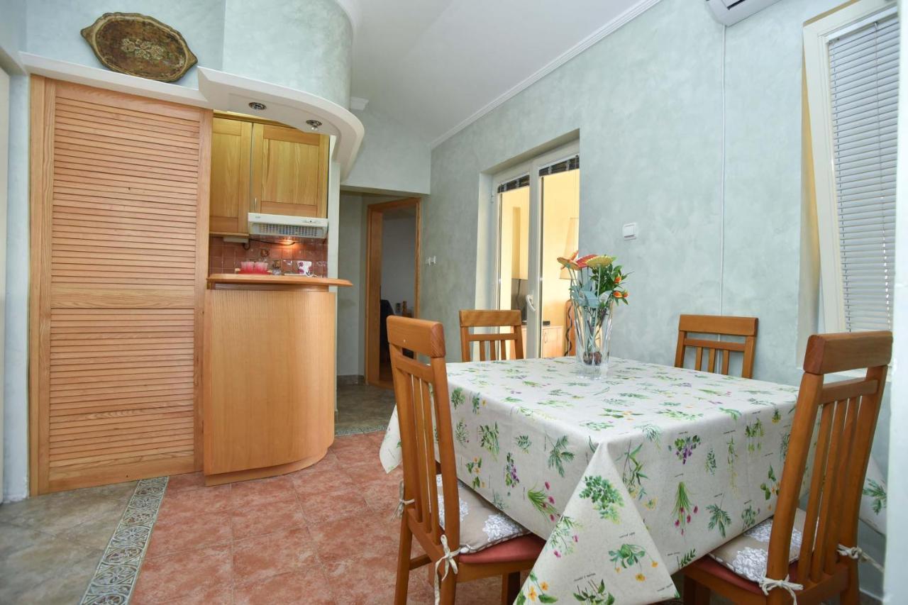 בודווה Comfort Inn Old Town מראה חיצוני תמונה